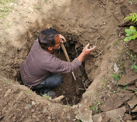 Digging the First Pits